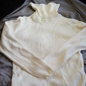 simple white knit turtle neck by relativity